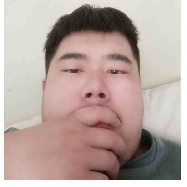 辽宁22岁单身帅哥真诚找对象-梅州征婚相亲网