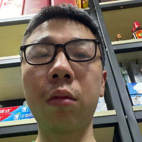 湖北34岁单身帅哥真诚找对象-梅州征婚相亲网