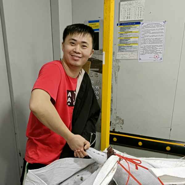 福建30岁单身帅哥真诚找对象-梅州征婚相亲网