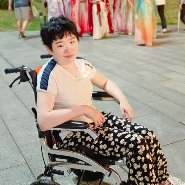 北京26岁单身美女真诚找对象-梅州征婚相亲网