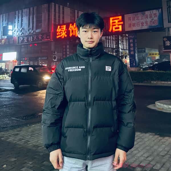 陕西22岁单身帅哥真诚找对象-梅州征婚网